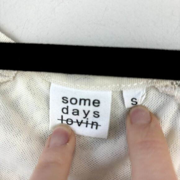 Some Days Lovin Embellished Lace Tunic S - Picture 2 of 9